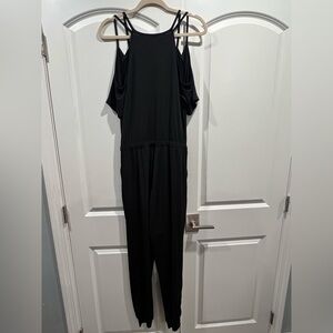 VENUS Black Sleeveless Jumpsuit